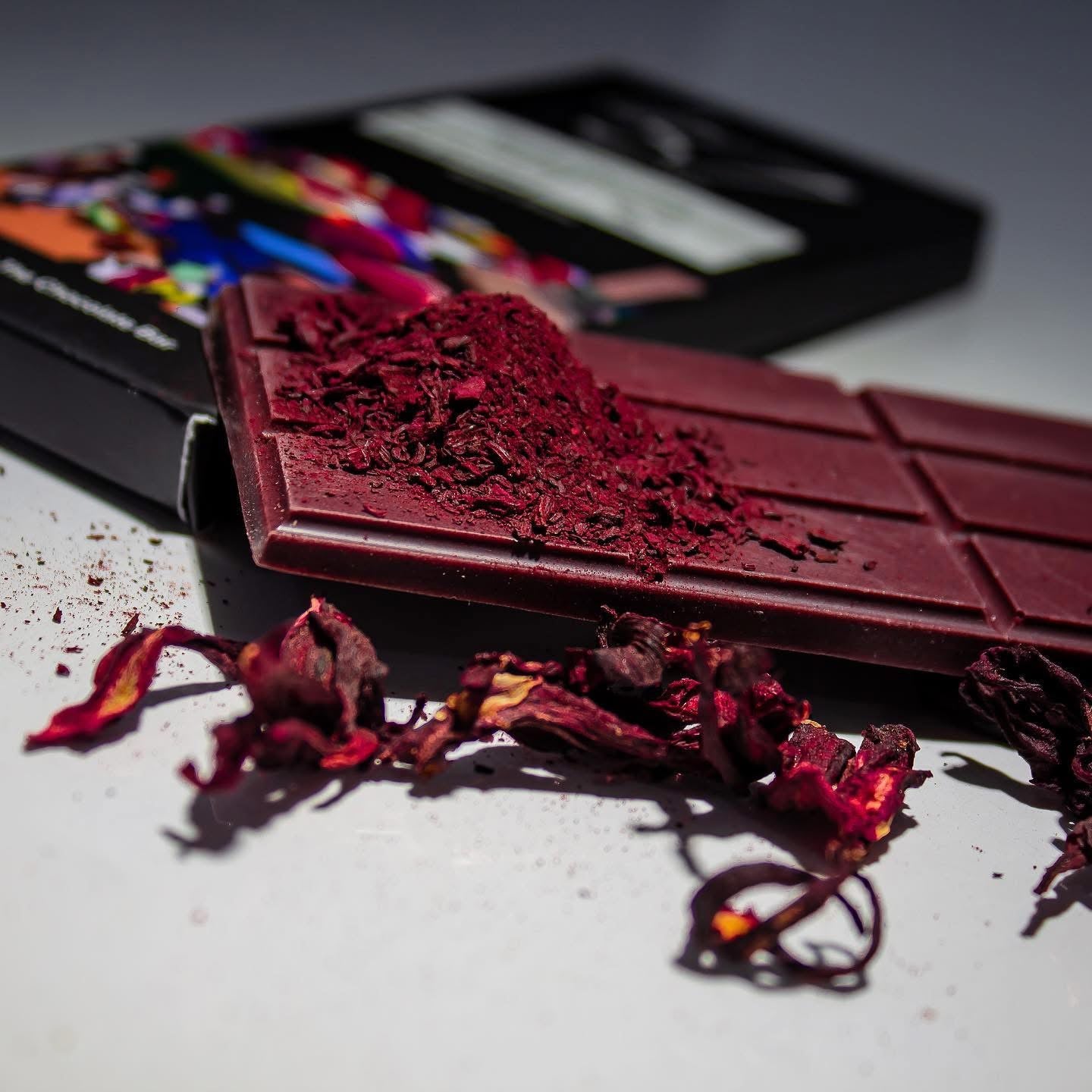 Hibiscus White Chocolate 🌺 - 57 Chocolate