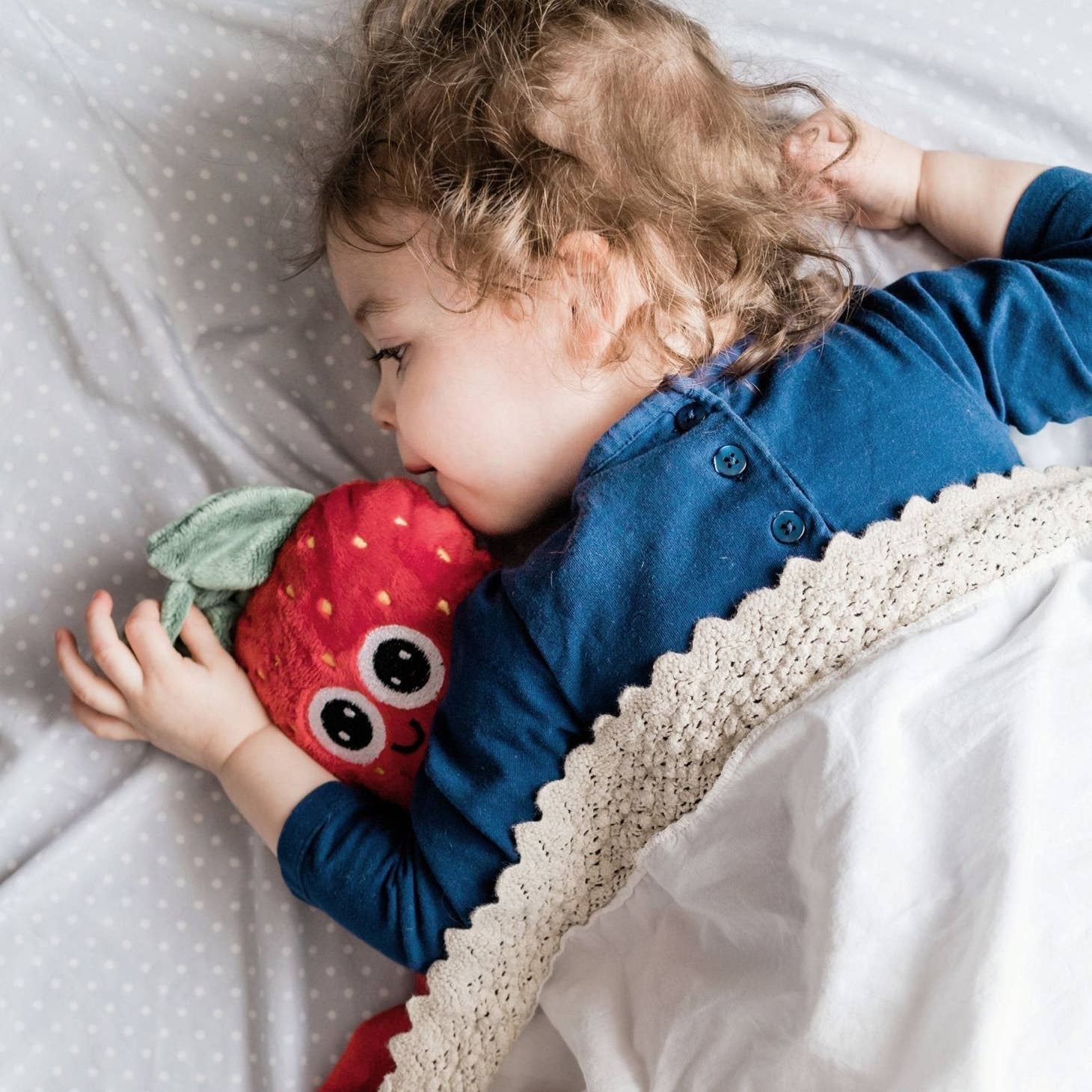 Mary the Strawberry Baby Blankie by Veille Sur Toi