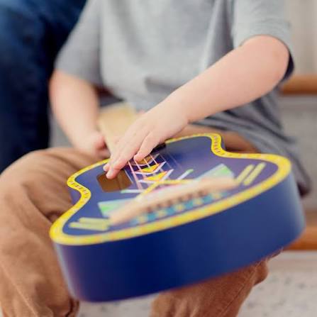 Animambo Guitar 🎸 by Djeco – Your Child’s First Guitar Adventure