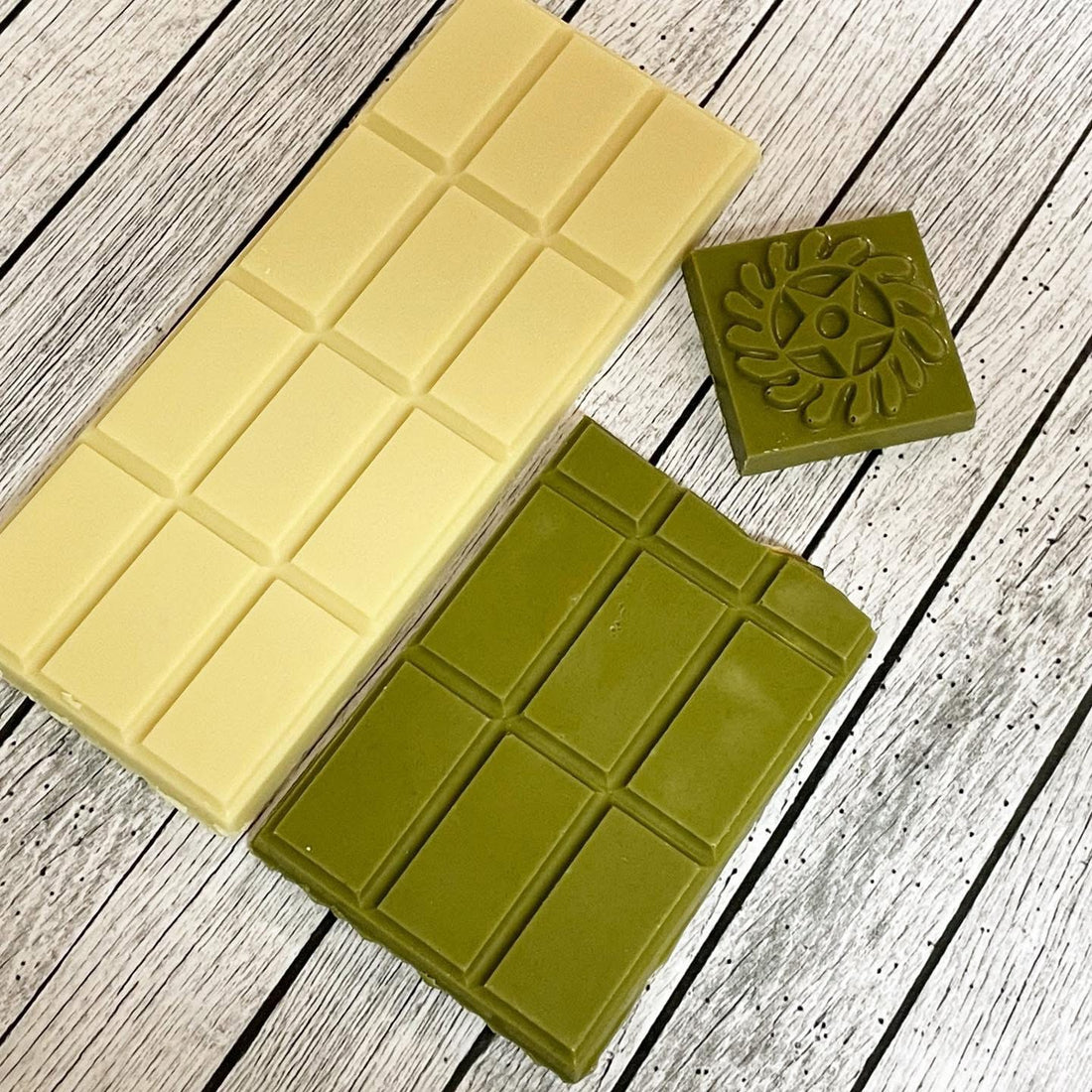 Moringa White Chocolate🌿 - 57 Chocolate