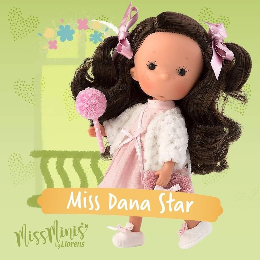 Miss Dana Star by Llorens Miss Minis